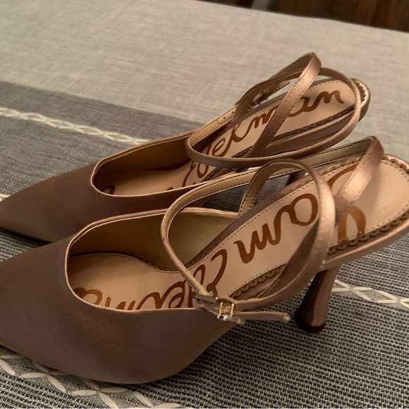 Sam Edelman light pink strapped heals - Picture 3 of 3